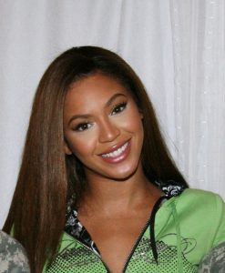 Beyoncé_Army.mil_cropped