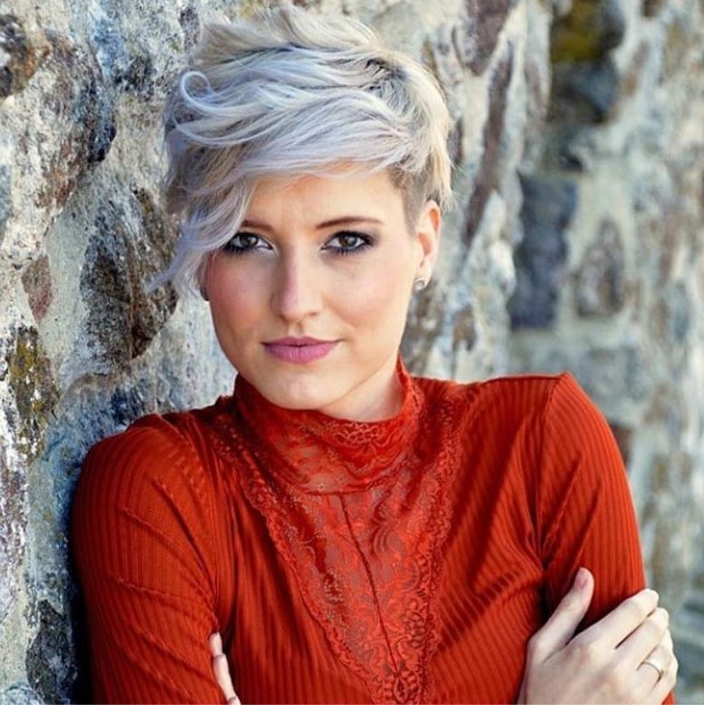 pixie haircut