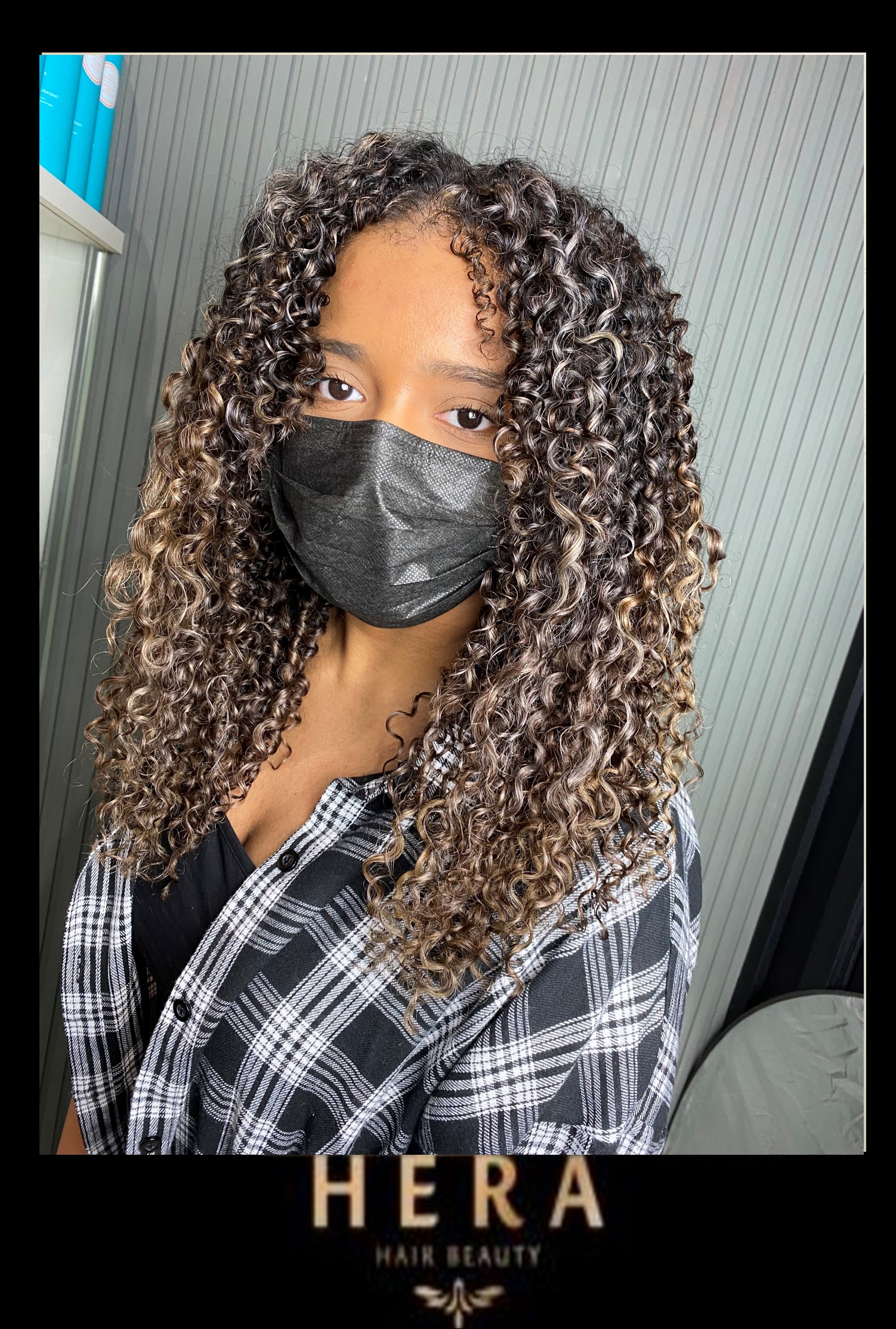curly hair highlights