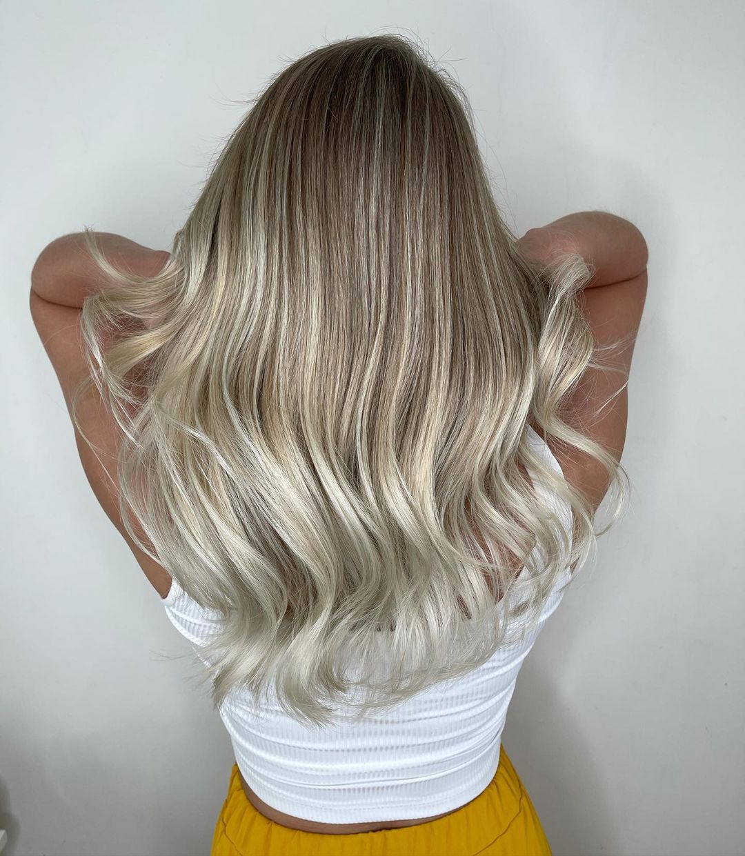 Bond-protected blonde balayage at Hera